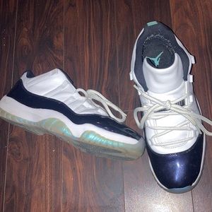 Air Jordan 11